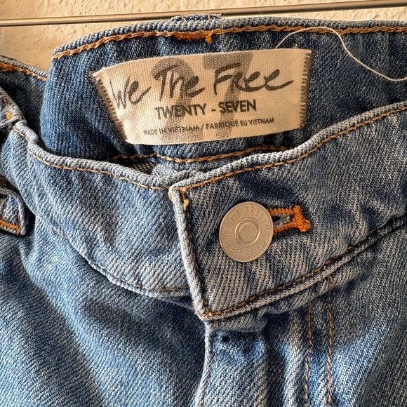 FREE PEOPLE | WE THE FREE Denim Fray Hem Jean Mini Skirt Women’s Size 27 (4) - Picture 5 of 5